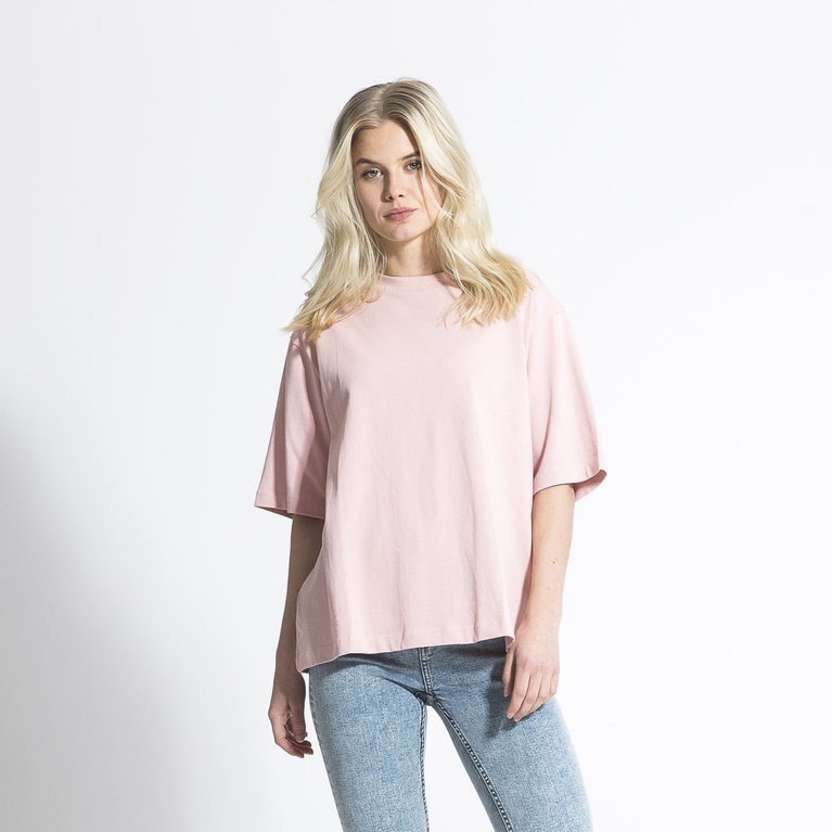 Heavy T-shirt "Linn" Heavy T-shirt "Linn"